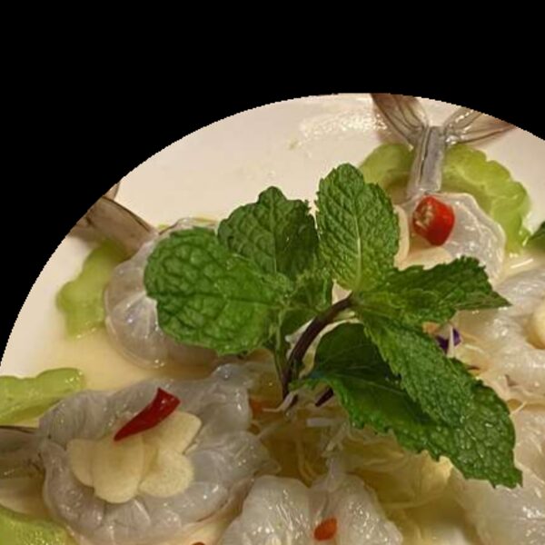 生エビの醤油またはシーフードソース